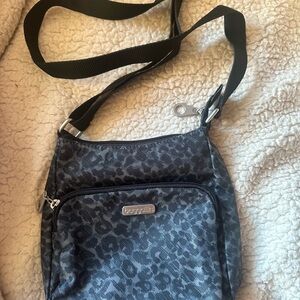 Baggallini Black and Gray Crossbody Bag with Durable Nylon